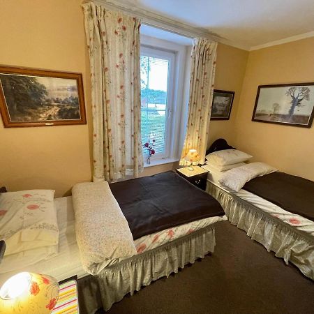 Apsley Villa Guest House. Cirencester Dış mekan fotoğraf